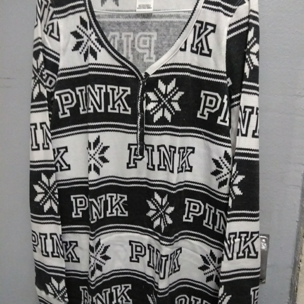 Long sleeve sleep shirt